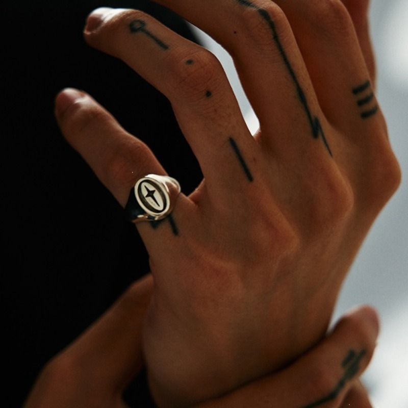 Minimalistische North Star Sig - Mens Signet Ring recensie en prijs